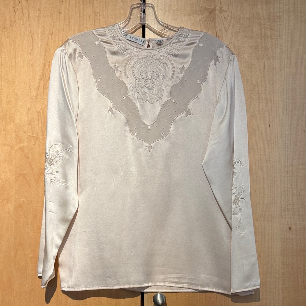 Vintage Paul Alexander Elegant Cream Embroidered Blouse w/ seed pearls Size 6